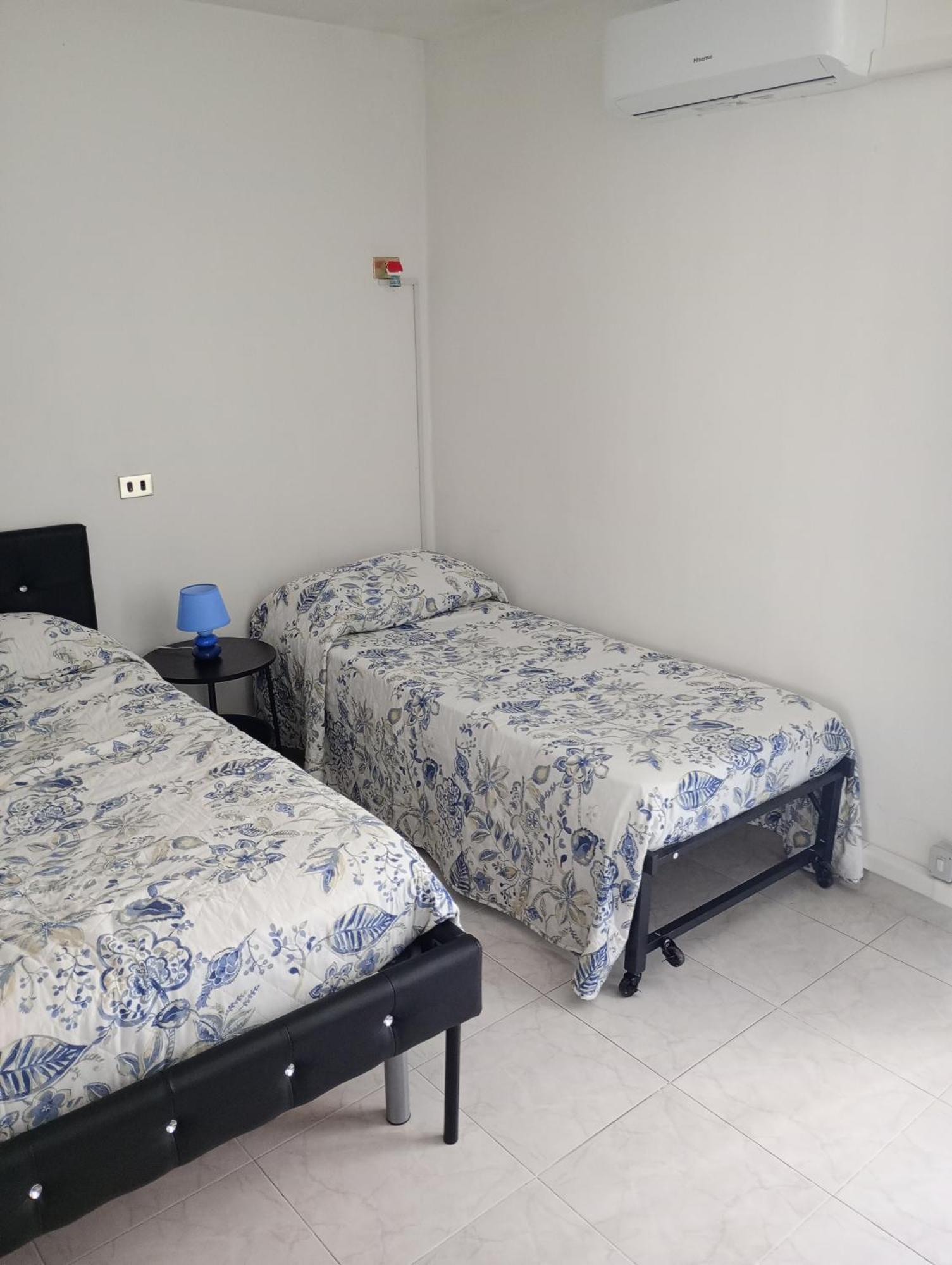 Casa Mariella Apartment Bari Bagian luar foto